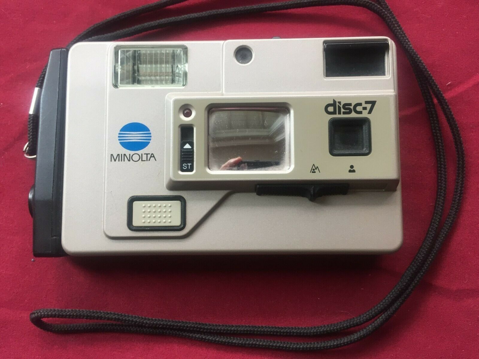 Vintage Minolta Disc 7 Camera With Manual And Dust Case