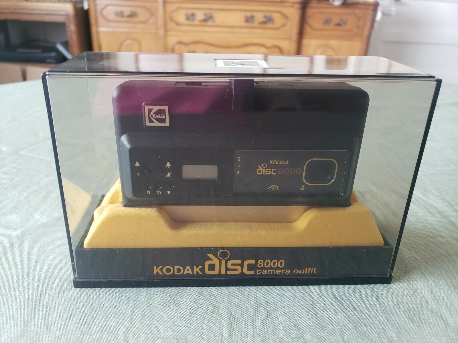 Vintage Collectible Kodak Disc 8000 Camera